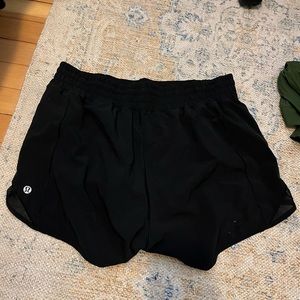 Lululemon hottie hot shorts